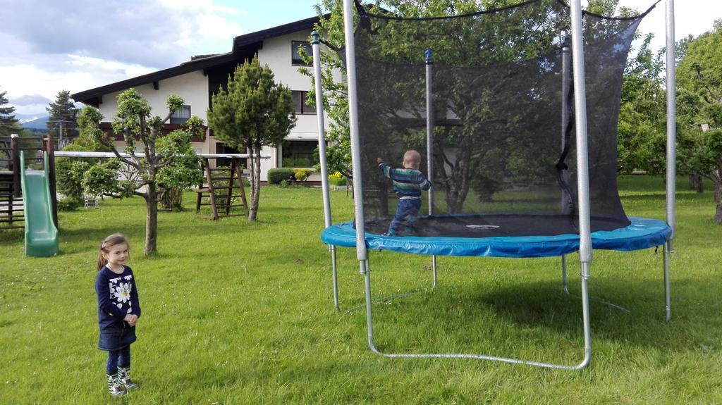 Fruehstueckspension Helmut Koffler Faak am See Kültér fotó